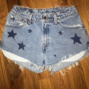 high waisted Levi Star denim shorts